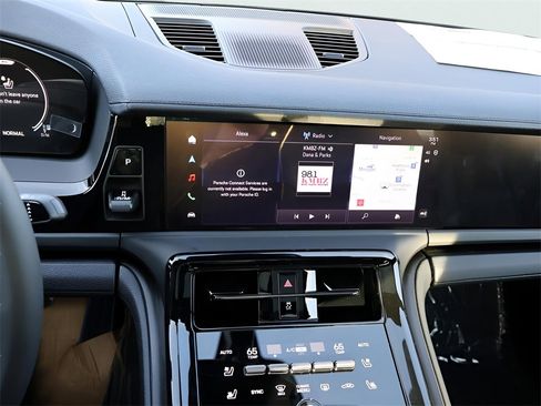 New 2026 Porsche Panamera image 22