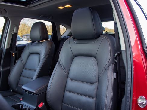 Used 2023 MAZDA CX-5 AWD 2.5 S w/ Premium Plus Pkg image 12