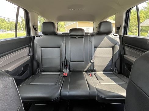 Used 2023 Volkswagen Atlas SE AWD/4WD image 29