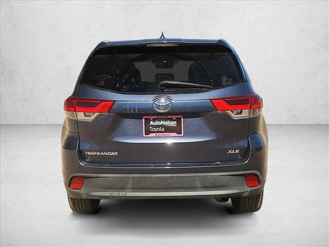 Used 2017 Toyota Highlander XLE w/ Carpet Mat Package FWD image 8