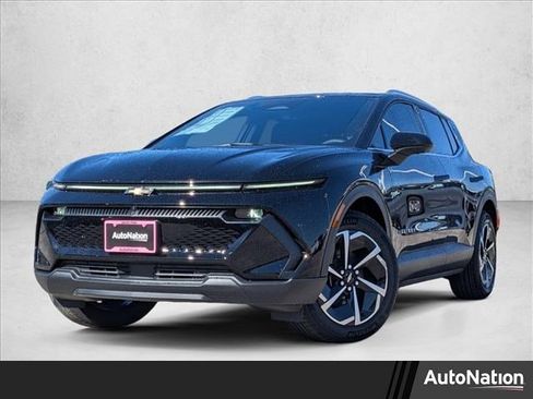 New 2026 Chevrolet Equinox EV LT image 1