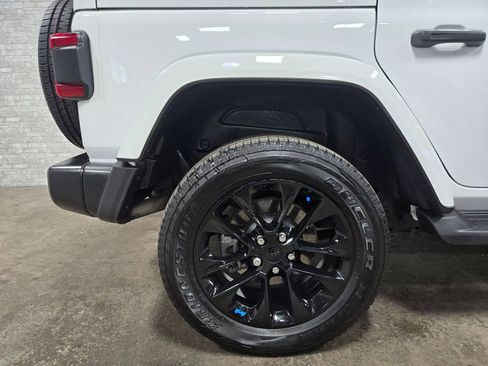 Used 2023 Jeep Wrangler Unlimited Sahara w/ Cold Weather Group image 63