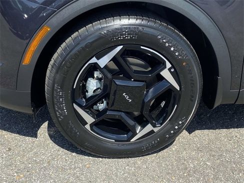 New 2026 Kia Sportage EX image 7