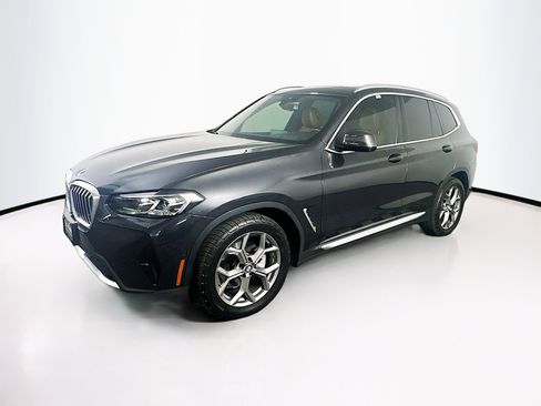 Used 2023 BMW X3 sDrive30i image 3