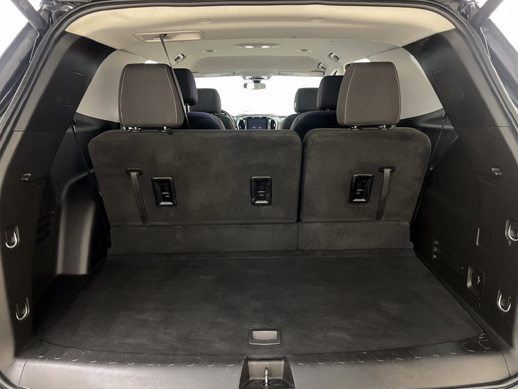 Used 2019 Chevrolet Traverse LT AWD/4WD image 42