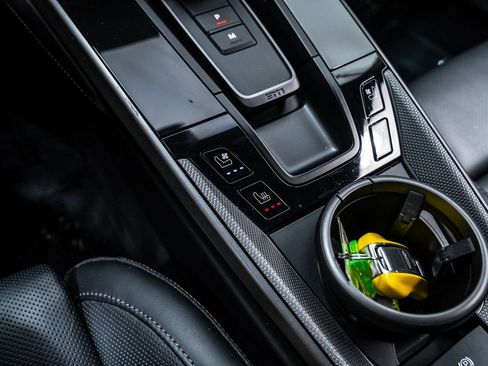 Used 2021 Porsche 911 Carrera S image 24