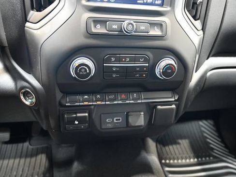 New 2026 Chevrolet Silverado 1500 Custom AWD/4WD image 17