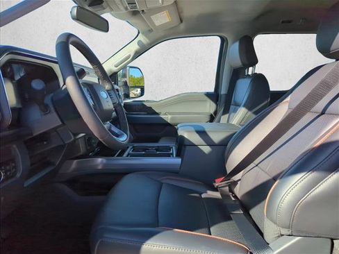 New 2026 Ford F250 Lariat w/ FX4 Off-Road Package image 4