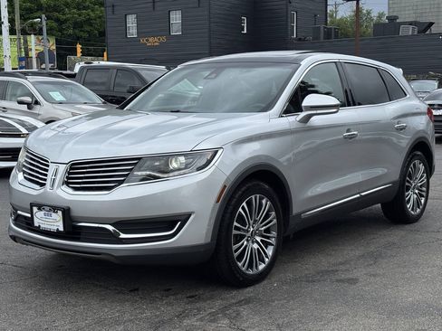 Used 2016 Lincoln MKX Reserve w/ Climate Package AWD/4WD image 4