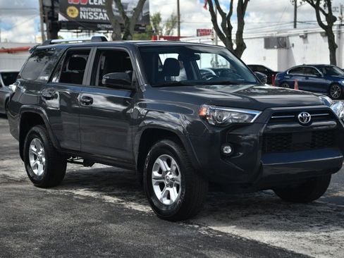 Used 2024 Toyota 4Runner SR5 image 1
