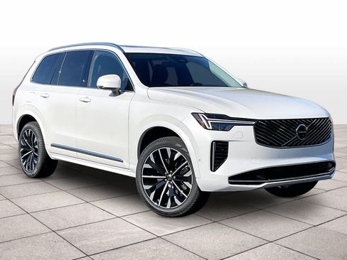 New 2026 Volvo XC90 T8 Plus w/ Protection Package AWD/4WD image 2