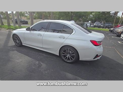 Used 2019 BMW 330i Sedan w/ Premium Package image 25