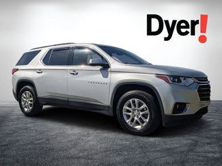 Used 2020 Chevrolet Traverse LT FWD video 1