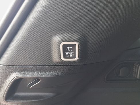 Certified 2023 Jeep Grand Cherokee Altitude AWD/4WD image 14