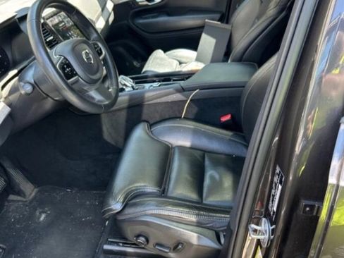 Used 2023 Volvo XC90 B6 Ultimate AWD/4WD image 2