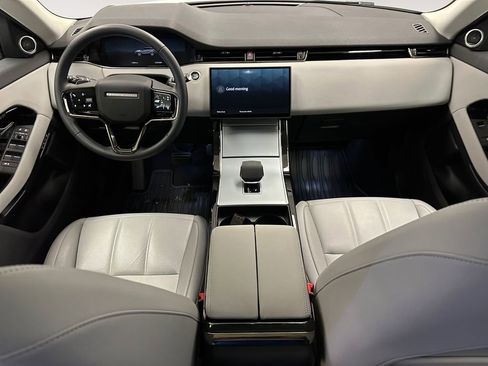 Used 2025 Land Rover Range Rover Evoque S AWD/4WD image 10
