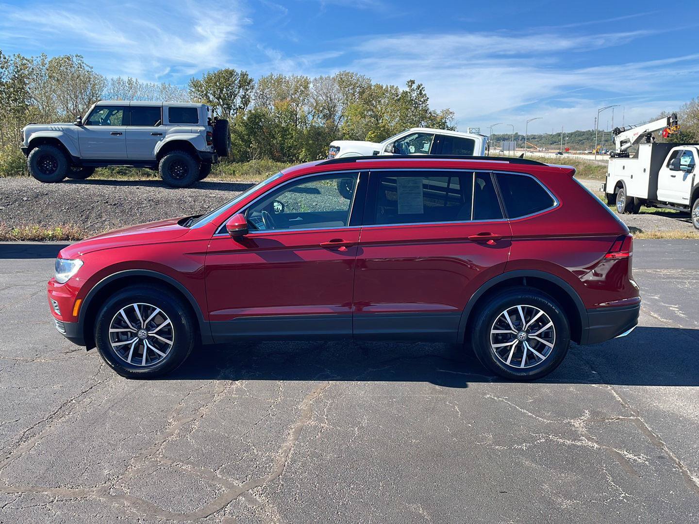 Used 2019 Volkswagen Tiguan S AWD/4WD image 2