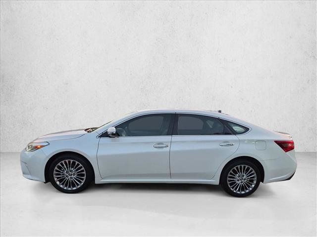 Used 2016 Toyota Avalon Limited w/ Toyota Safety Sense Package FWD image 9