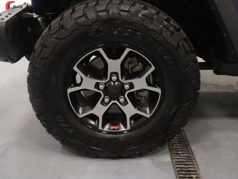 Certified 2018 Jeep Wrangler Unlimited Rubicon AWD/4WD image 20