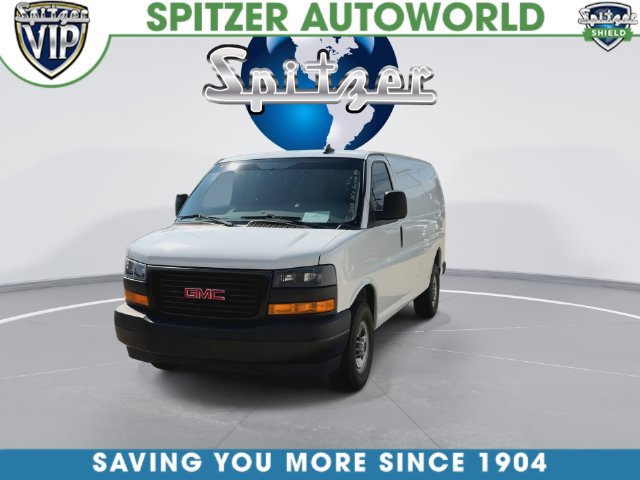 Used 2025 GMC Savana 2500 w/ Driver Convenience Package RWD image 7