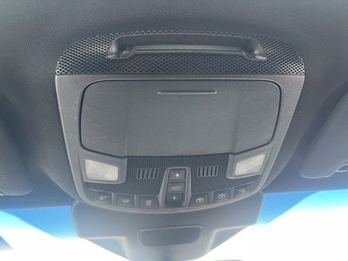 Used 2019 Lincoln Nautilus Reserve image 38