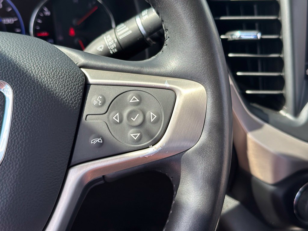 Used 2021 GMC Acadia Denali FWD image 33