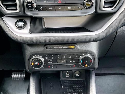 Certified 2023 Ford Bronco Sport Big Bend w/ Convenience Package AWD/4WD image 24