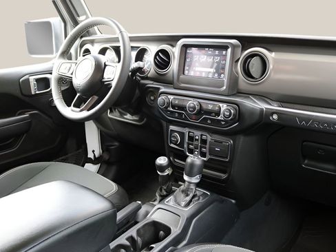 Used 2023 Jeep Wrangler Unlimited Sport AWD/4WD image 19