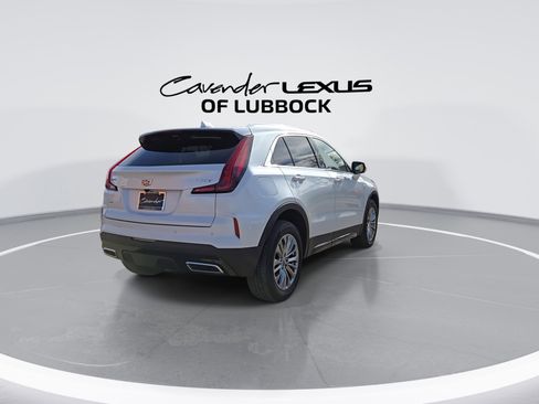 Used 2025 Cadillac XT4 Premium Luxury w/ Technology Package image 8