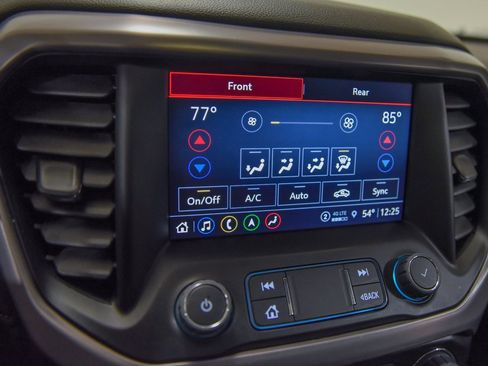 Used 2023 GMC Acadia AT4 image 24