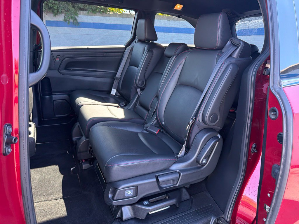 Used 2023 Honda Odyssey Sport image 19