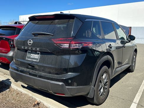 Certified 2025 Nissan Rogue S image 3