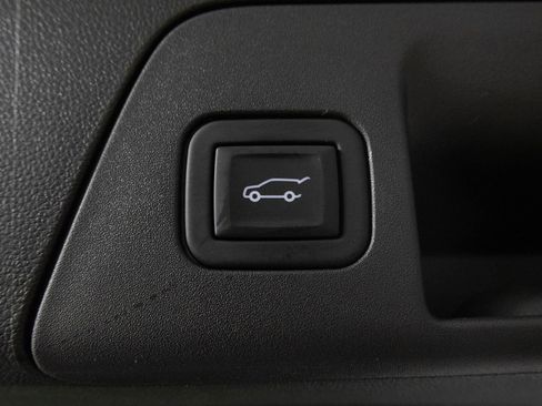 Certified 2023 Buick Envision Essence w/ Sport Touring Package image 41