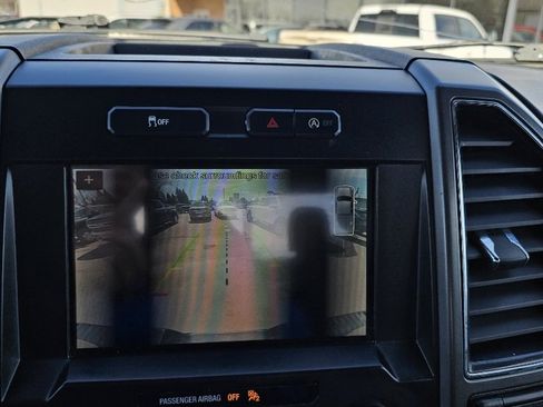 Used 2018 Ford F150 XLT w/ Equipment Group 302A Luxury image 22