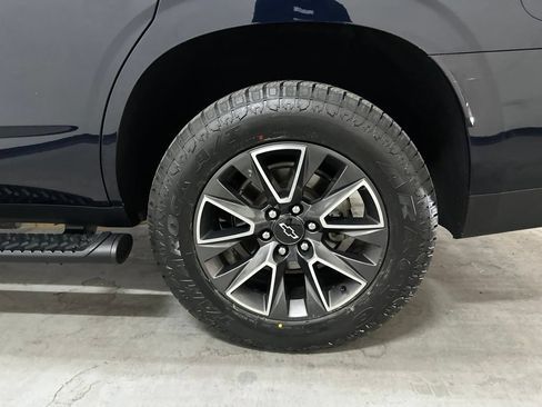 Used 2021 Chevrolet Tahoe Z71 w/ Luxury Package AWD/4WD image 68