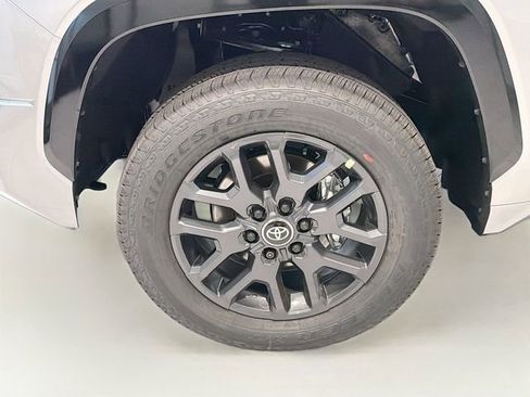 New 2026 Toyota Tundra Platinum AWD/4WD image 25