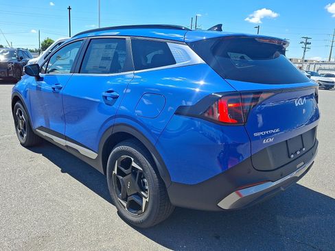 New 2026 Kia Sportage EX AWD/4WD image 4