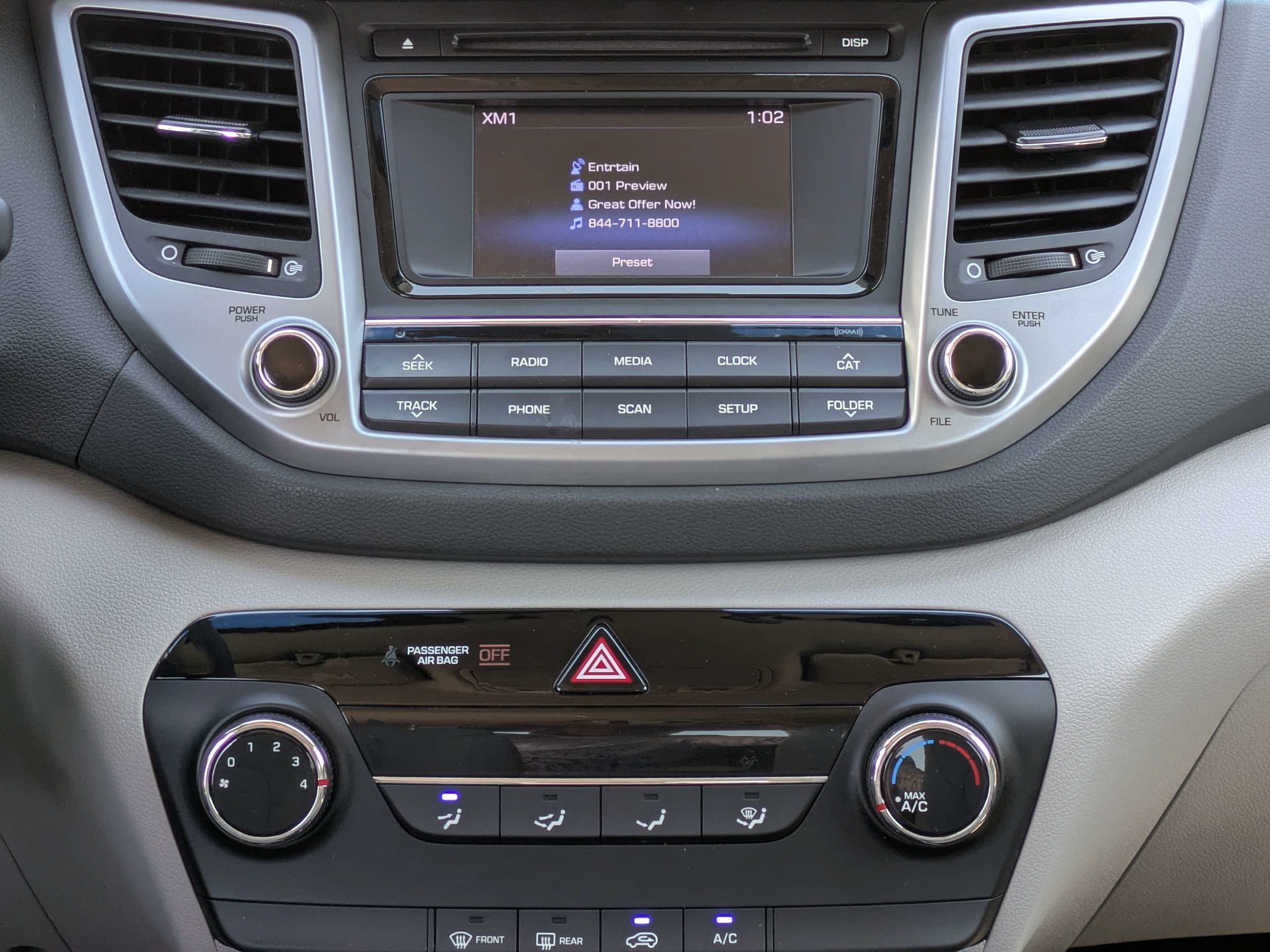Used 2017 Hyundai Tucson SE w/ SE Popular Package 02 FWD image 16