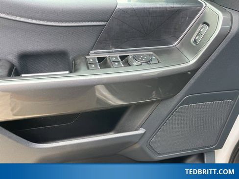 Certified 2022 Ford F150 XLT w/ Equipment Group 302A High image 43