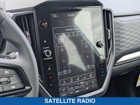 Used 2025 Subaru Forester Premium AWD/4WD image 24