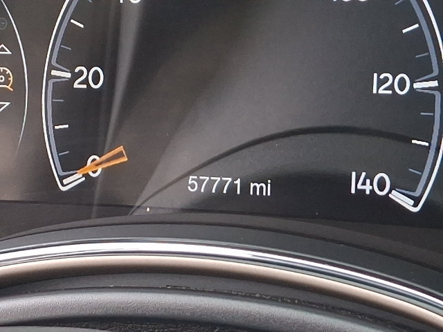 Used 2017 Jeep Grand Cherokee Limited AWD/4WD image 6