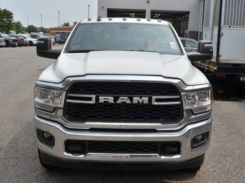 New 2024 RAM 3500 Tradesman w/ Chrome Appearance Group image 3