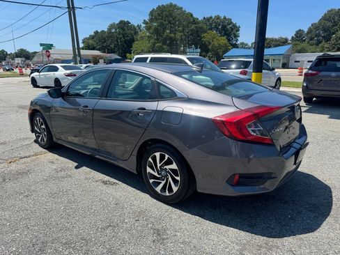 Used 2017 Honda Civic EX image 6