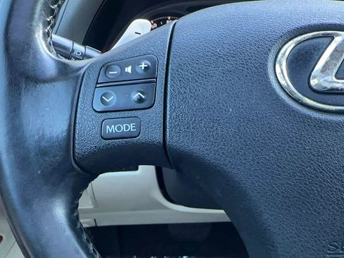 Used 2009 Lexus IS 250 RWD image 23