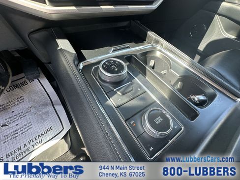 Used 2024 Ford Expedition Max XLT AWD/4WD image 20
