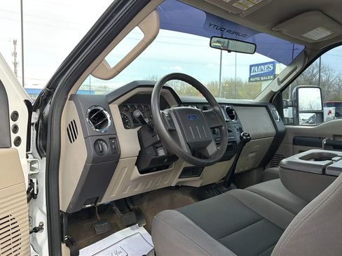 Used 2010 Ford F250 XLT image 45
