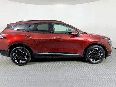 Used 2023 Kia Sportage SX image 8