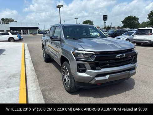 Used 2023 Chevrolet Colorado Z71 w/ Z71 Convenience Package 2 AWD/4WD image 4