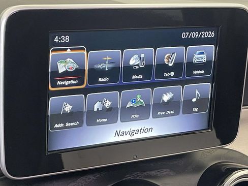 Used 2019 Mercedes-Benz GLC 300 4MATIC image 29