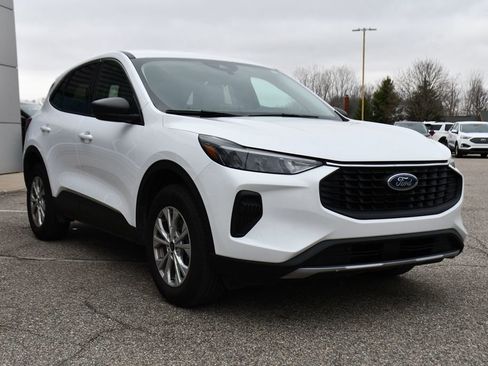 Used 2023 Ford Escape Active AWD/4WD image 8